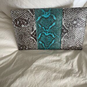 Clutch Alligator dual color purse